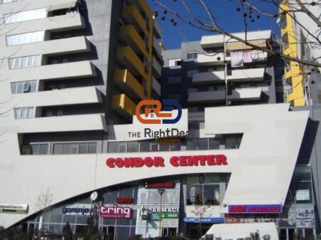 Occasione! Vendesi Negozio al Condor Center, Opportunità Ideale per Investimento!!