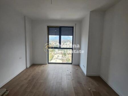 Affitto, Appartamento 2+1, Casa Italia, 400 euro/mese.