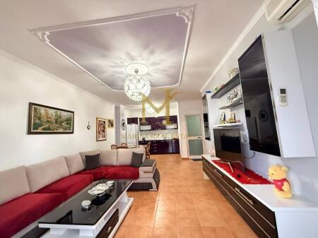 APARTAMENT 1+1 ME QERA AFATGJATE NE PLAZH ILIRIA !!