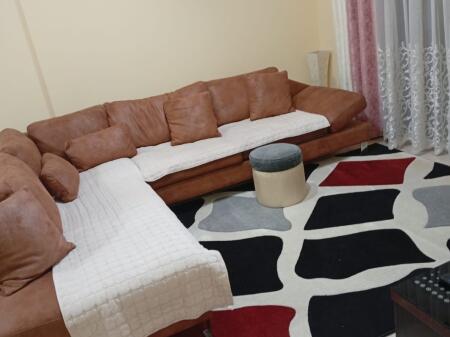 Apartament me qira 2+1+2 Prane bar Artisti Kat i 3  500lek/muaj