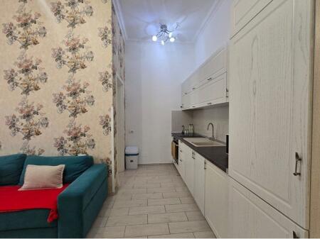 Apartament 1+1 per qira ne Bllok!