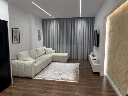 *Ekskluzive* – Apartament 1+1 me Qira