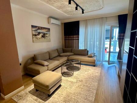 ME QERA APARTAMENT 2+1 SHKOZE