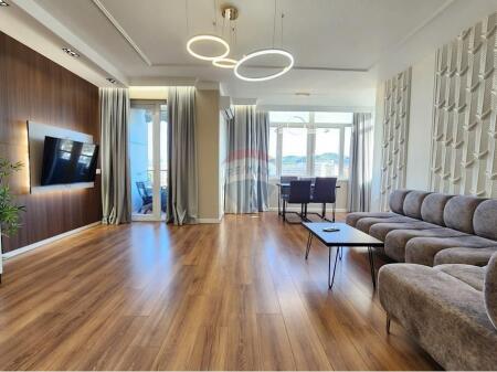 Qira apartament 2+1 tek Stadiumi Dinamo!