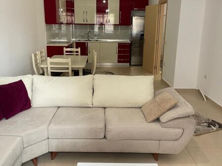 Apartament Ne Shitje 3+1+2 Ne Kinostudio (ID B130100) Tirane.