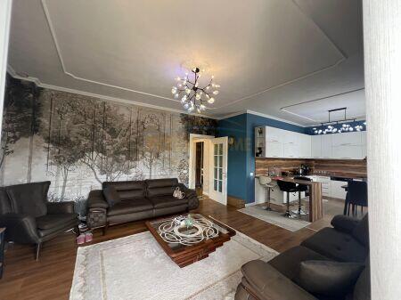 Shitet, Apartament 2+1+2, Kopshti Botanik, Tirane.