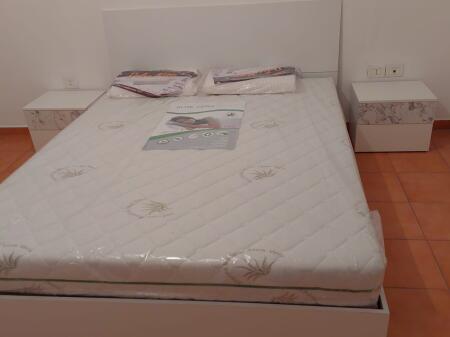 Jepet Me Qera Apartament 2+1+2 Tualete + 1 Ballkon