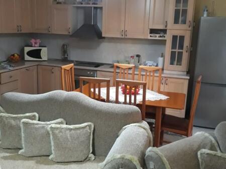 Apartment 2+1+2 for rent at Komuna e Parisit