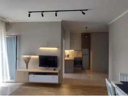 Affittasi appartamento 1+1 al Complesso Halili