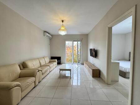 2+1,i mobiluar te stacion treni,afer maria bonita,cmimi 650 euro