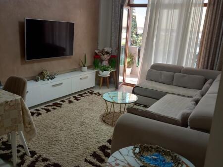 📍 Shitet apartament 2+1+2 – ne Fresk