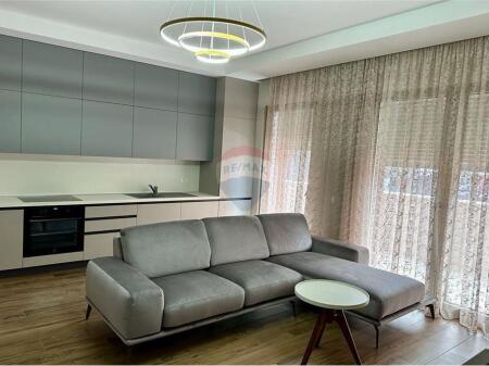 APARTAMENT 1+1 ME QIRA+PARKIM