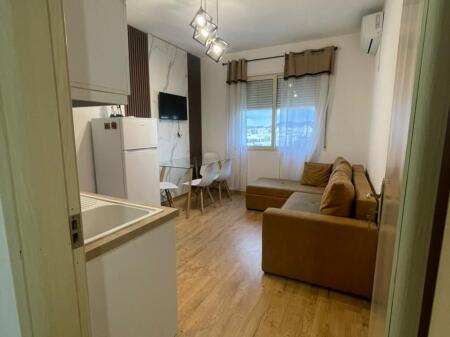 Për Shitje – Apartament 1+1, Plazh Durrës
