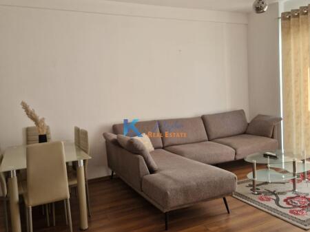 Super Apartament 1+1 per qira te Kompleksi Arlis, Rruga e Dibres, prane Farmacise 10