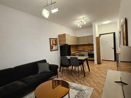 Affittasi appartamento 1+1 presso Univers City