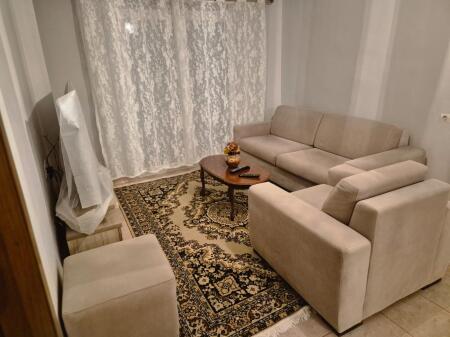 Apartament me qera 2+1 Rruga e durresit