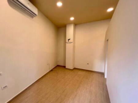 ZYRE ME QERA 60 M2 BLLOKU 70.000 LEKE