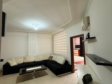 Shitet Apartament 2+1 - Astir , Mundesi blerje me kredi 