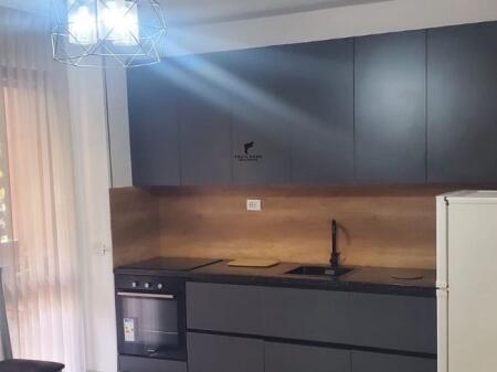 APARTAMENT ME QERA 1+1 FUSHA E AVIACIONIT 50.000 LEKE