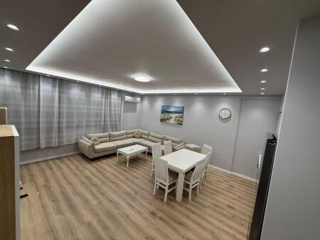 Astir vicino ad Artist, appartamento 1+1 in affitto!