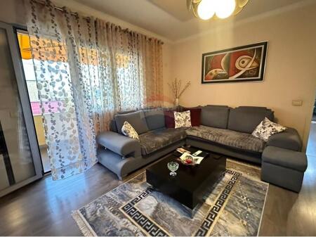 Shitet Apartament 2+1, Fusha e Aviacionit !