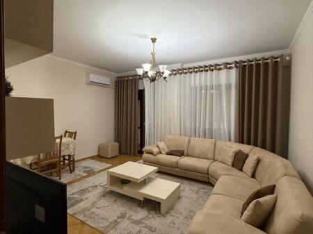 Apartment 2+1 for rent at Komuna e Parisit
