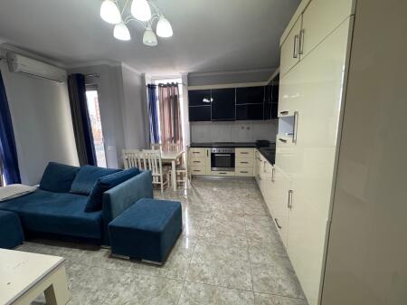 Apartament 2+1 me qera tek Ish Fusha e Aviacionit!