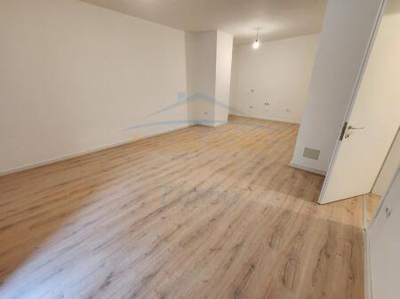 Shitje, Apartament 1+1, Kopshti Zoologjik, Tiranë