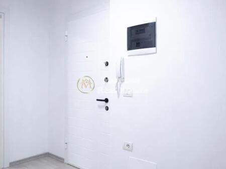 Rent, Business Premises Willson Square, 900 Euro/Month