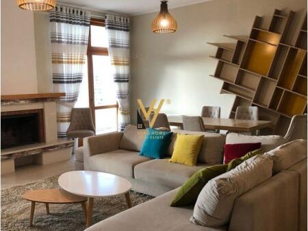 SHITET APARTAMENT 4+1+2+VERANDE TE KOPSHTI ZOOLOGJIK 550.000 EURO