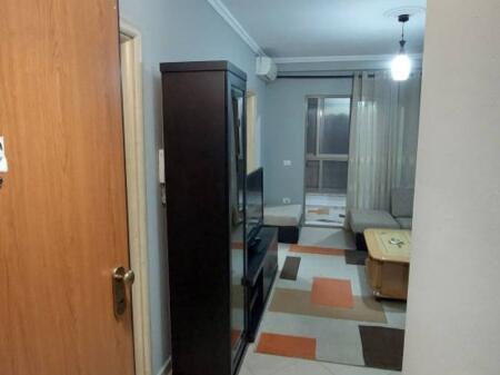 Tirane, apartment 1+1 on the 3rd floor for rent by the Owner, no commission