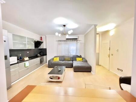 Appartamento 2+1 in vendita 📍Via Muhamet Gjollesha, di fronte alla facoltà di ingegneria