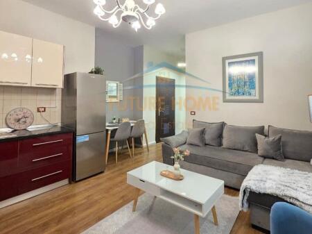 Qera,Apartament 1+1 tek Pazari i Ri,Tirana.