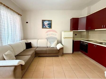 Apartament 2+1 i mobiluar tek KMY, Yzberisht  ID: 530181053-670