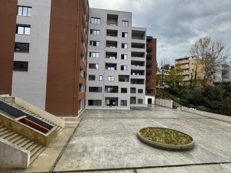 SHITET APARTAMENT 2+1 RR. ELBASANIT