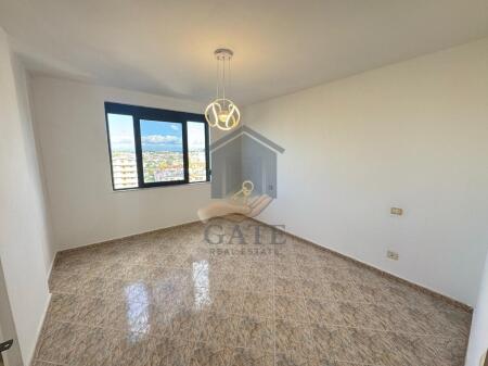 Shitet apartament 2+1 – Plazh Hekurudha