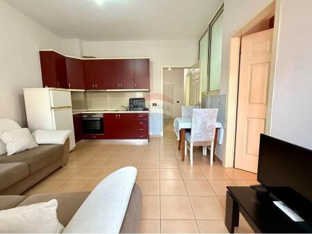 Apartament 2+1 i mobiluar tek KMY, Yzberisht!