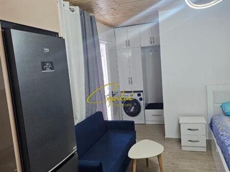 MONOLOCALE IN AFFITTO 30 M2 LAPRAKE 300 EURO