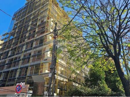 Vendesi in vendita 1+1 a Brryli Ministero degli Esteri