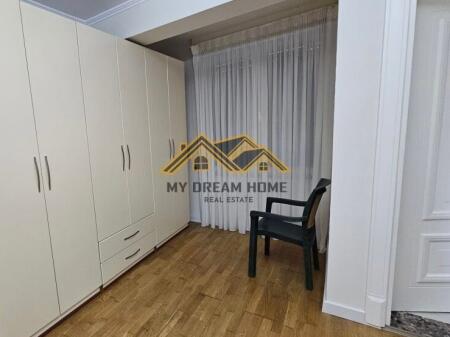 SHESIM SUPER APARTAMENT TE MALI I ROBIT, VIJË E PARË !