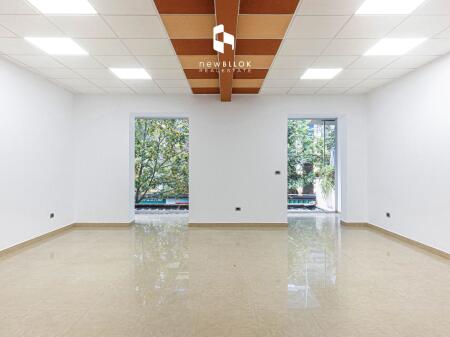 🔥Me Qera: Zyre 100 m² | Tribeca, (📍Blloku Rr. Vaso Pasha) || 900 €/Muaj || Lokacion Premium – Blloku