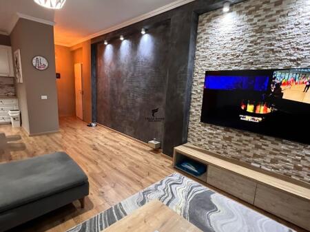 APARTAMENT ME QERA 2+1 KOPSHTI BOTANIK 800 EURO