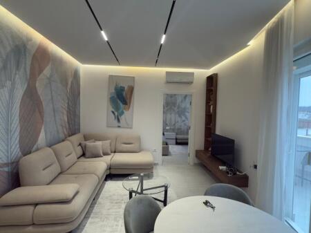 1+1 River Residence qera