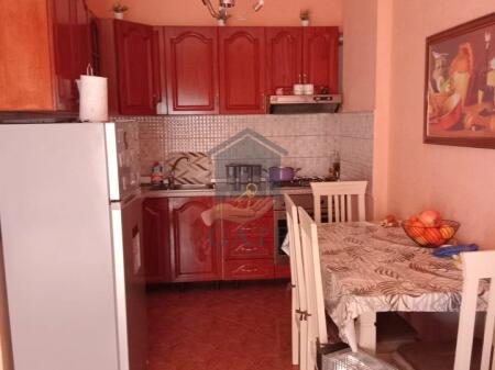 Shitet Apartament 1+1 Plazh Iliria,Durres
