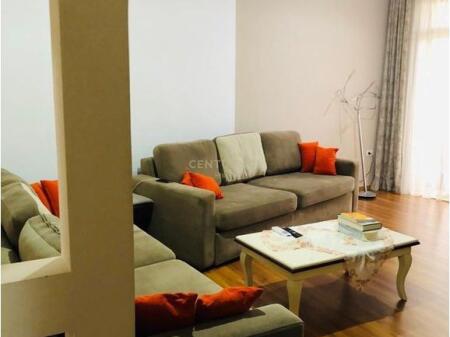 Apartment 1+1 for rent near the Red School