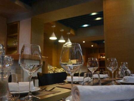 📍 Jepet me Qira Ambient Biznesi – Rruga e Durrësit!