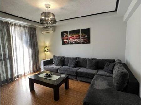 Appartamento 1+1 in Affitto Bllok, Tirana