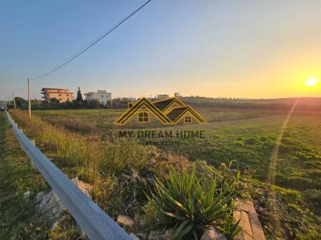 Tokë për Shitje në Manëz Buze Rruge !