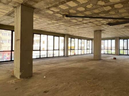 Ambient per biznes Kamez