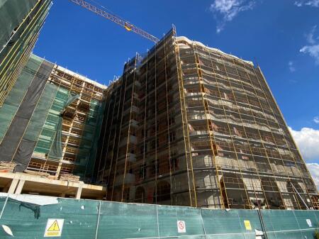 Shitet 2+1 Paskuqan Aluna